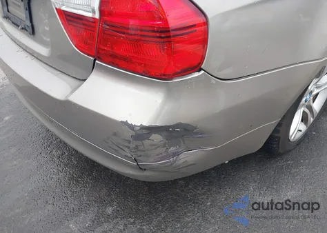 2008 BMW 328I z USA, uszkodzony, nr VIN WBAVA37538NL17773